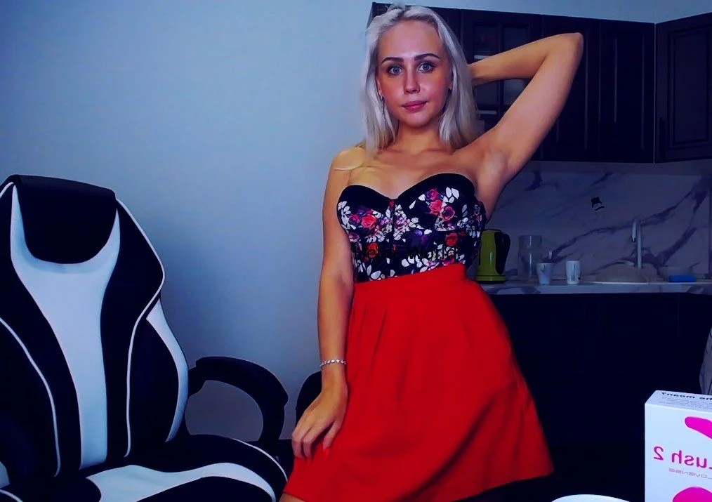 XXX Porn Photo of Nude diamondjune 1