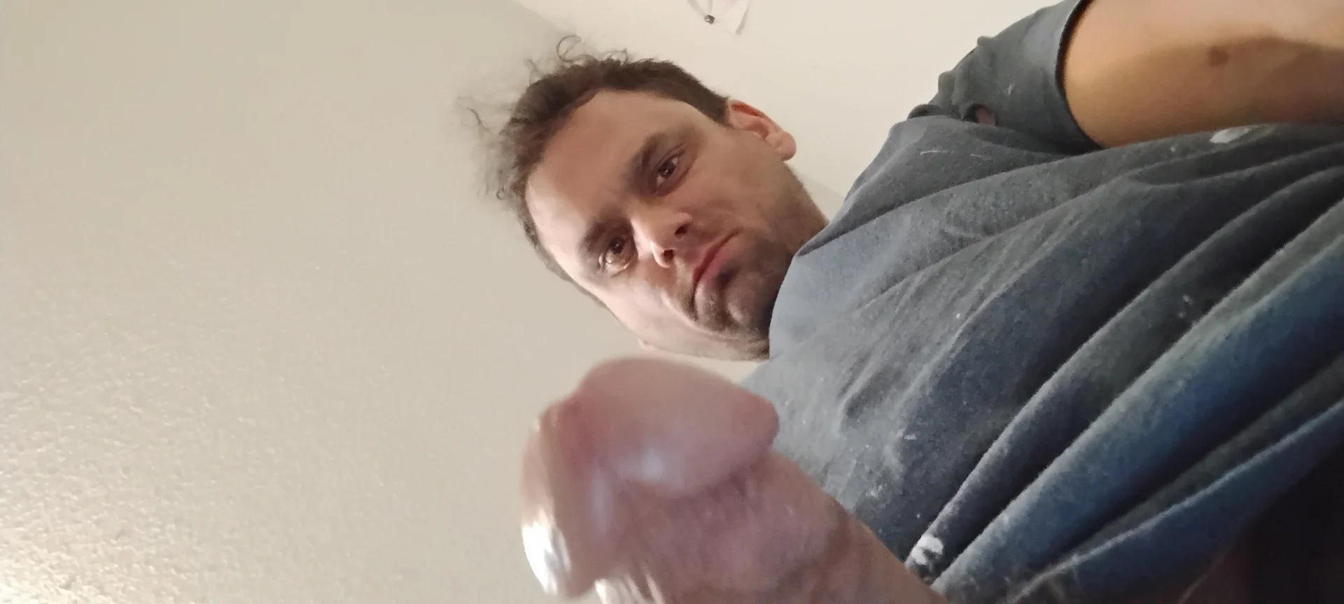XXX Porn Photo of Nude ShakeyJ87 3