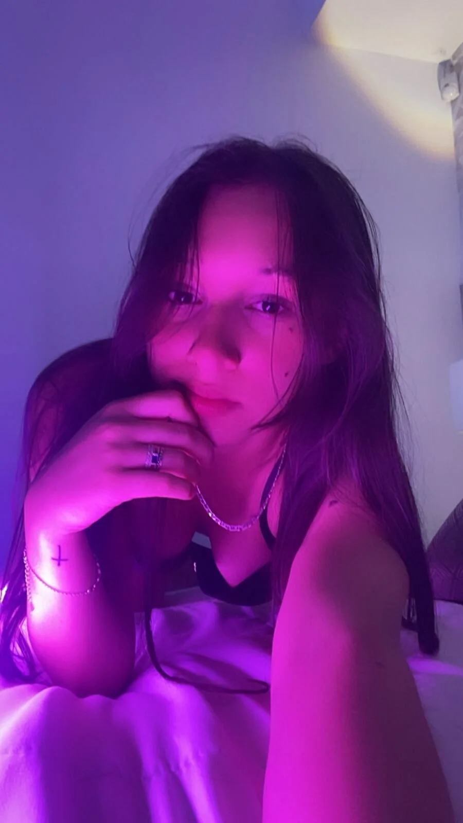 XXX Porn Photo of Nude ANGIE-SMITH 13
