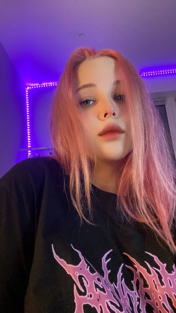 XXX Porn Photo of Nude B_Ratz 13