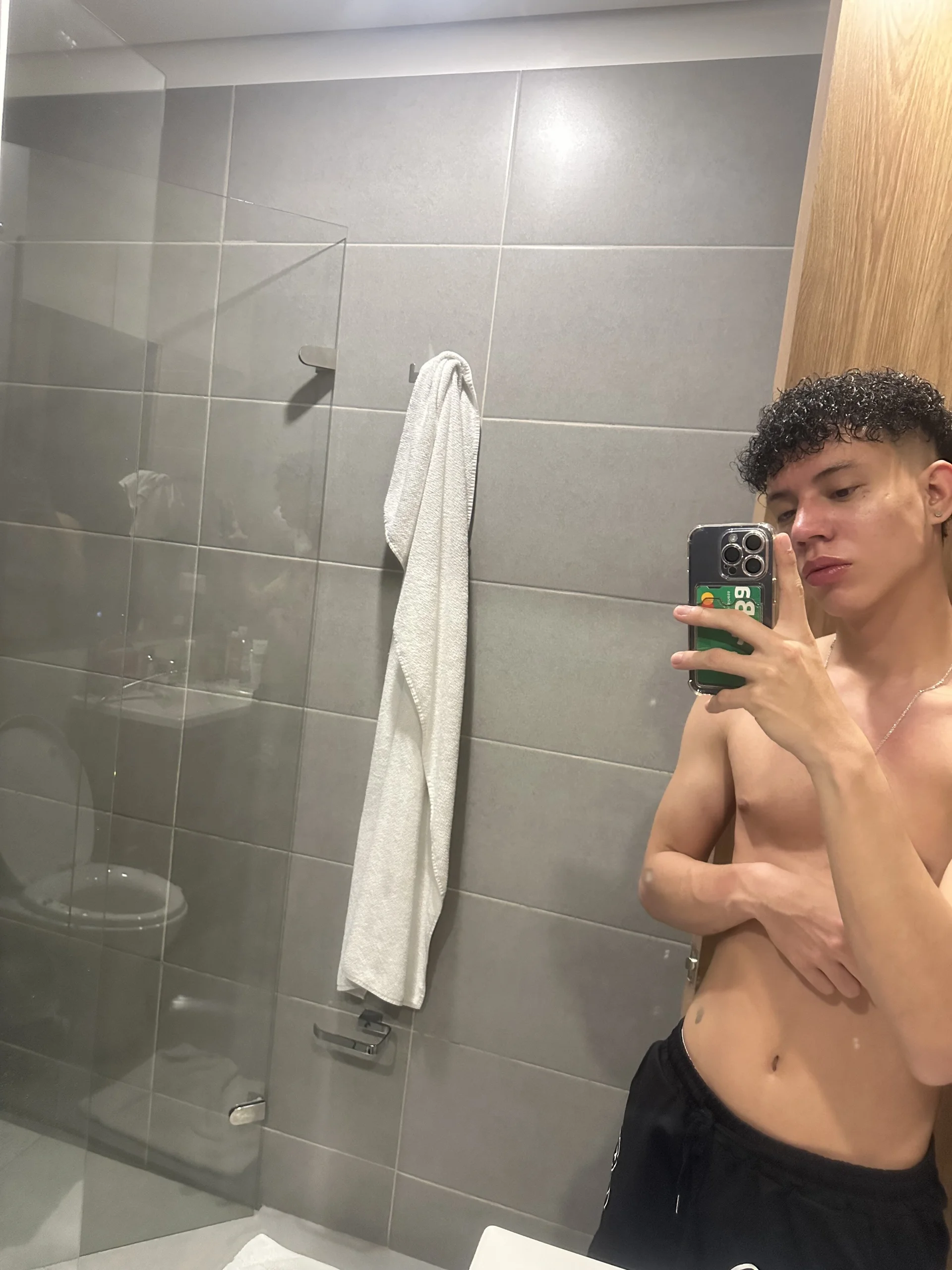 XXX Porn Photo of Nude yoursexyjose 4