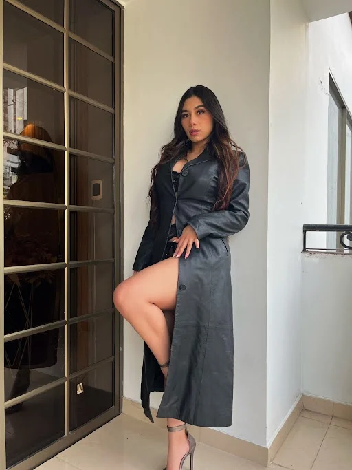 XXX Porn Photo of Nude EllieMitchell 31