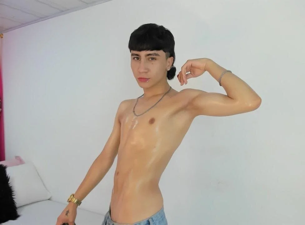 XXX Porn Photo of Nude XanderGrey8 2