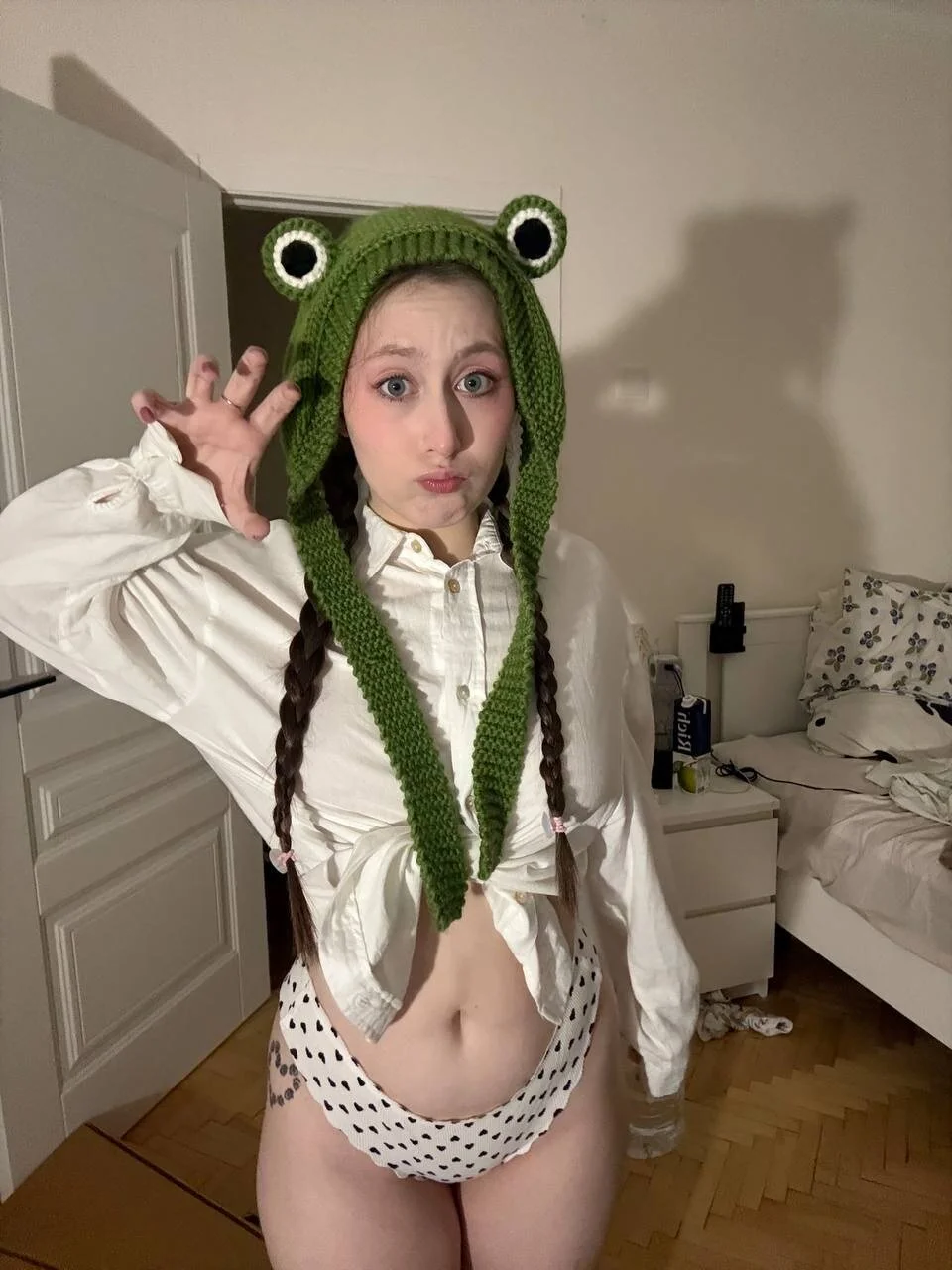 XXX Porn Photo of Nude FroggyAnna 226