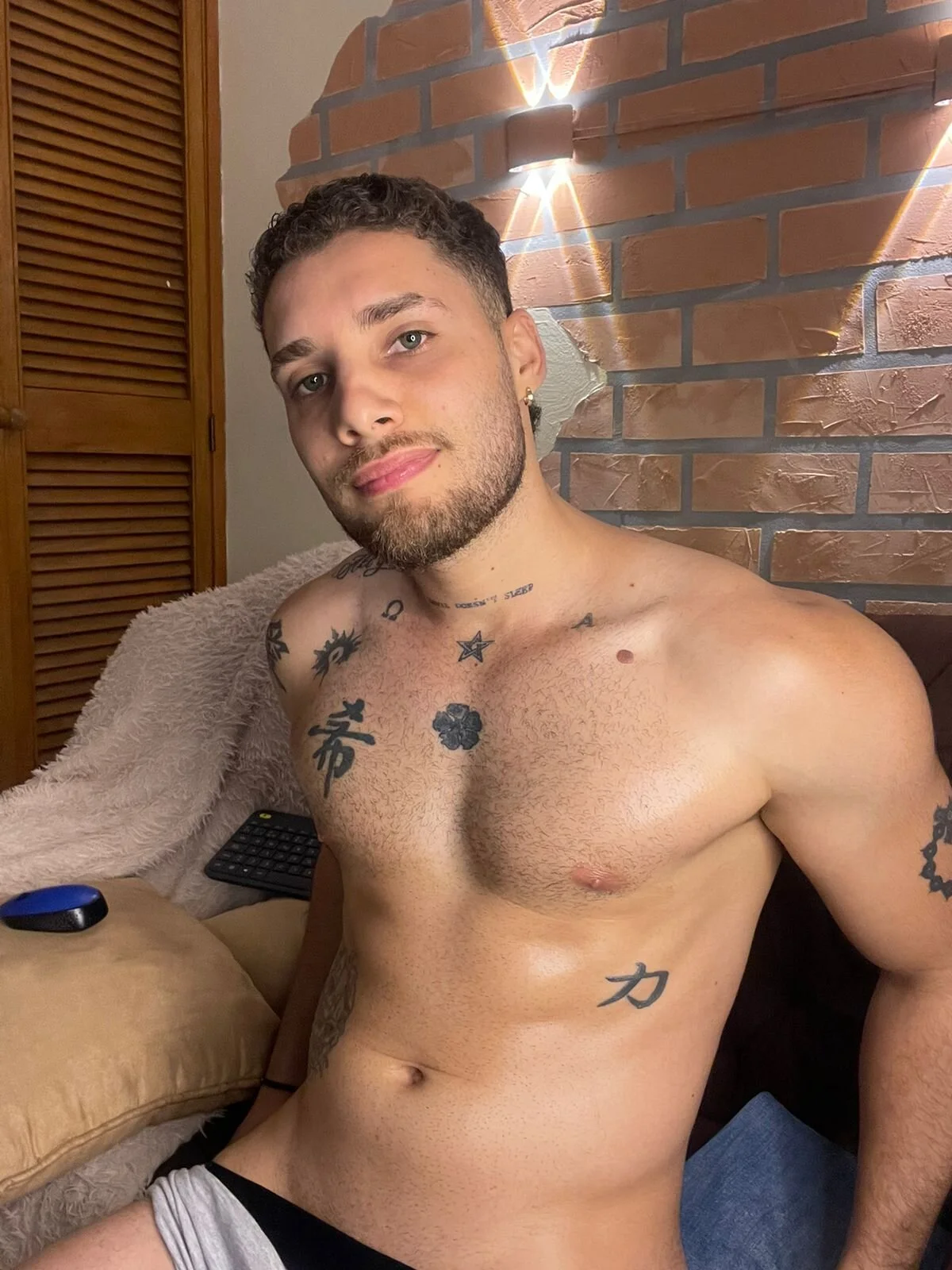 XXX Porn Photo of Nude King_meruem 12