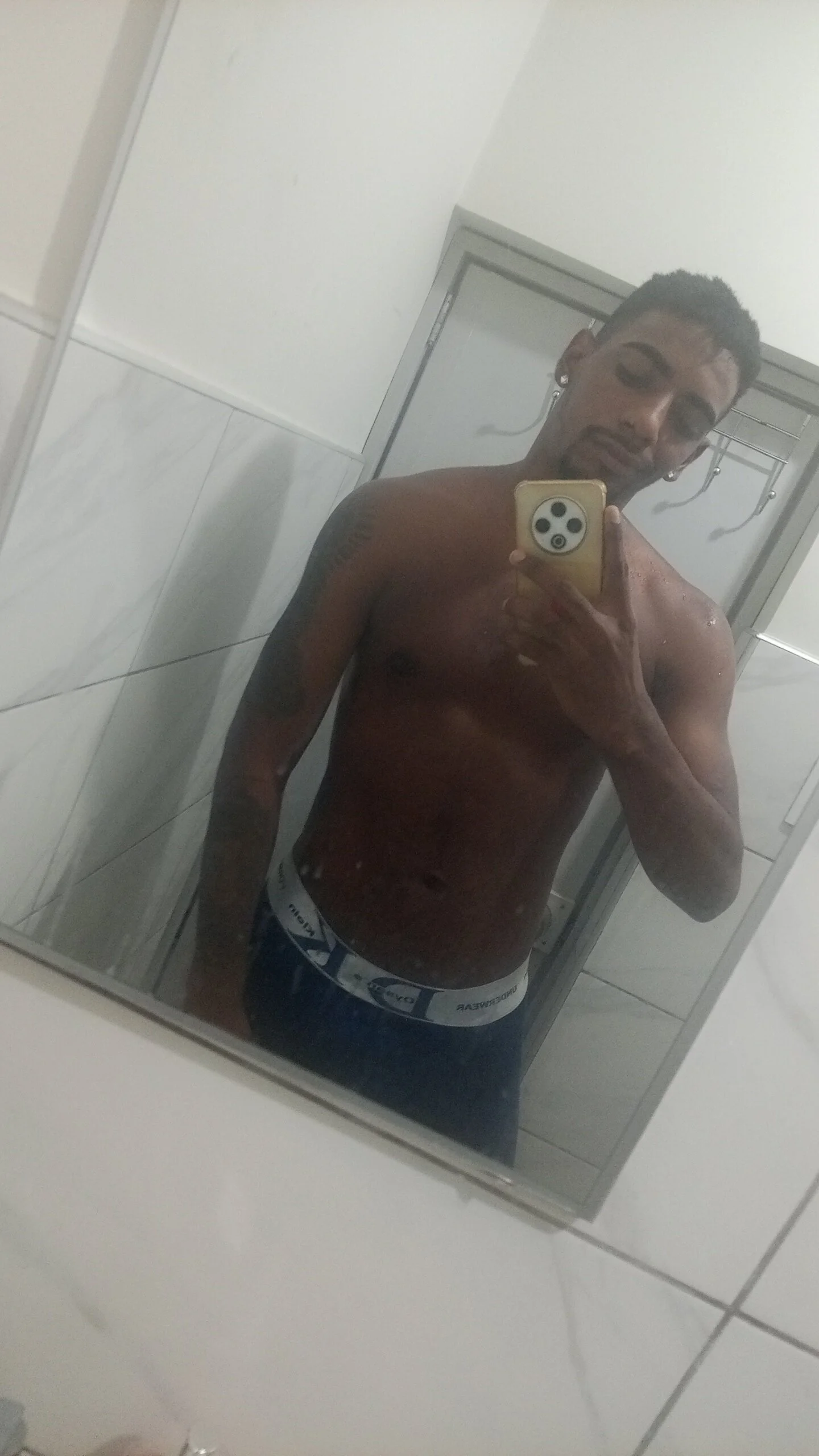 XXX Porn Photo of Nude emiliano202300 1