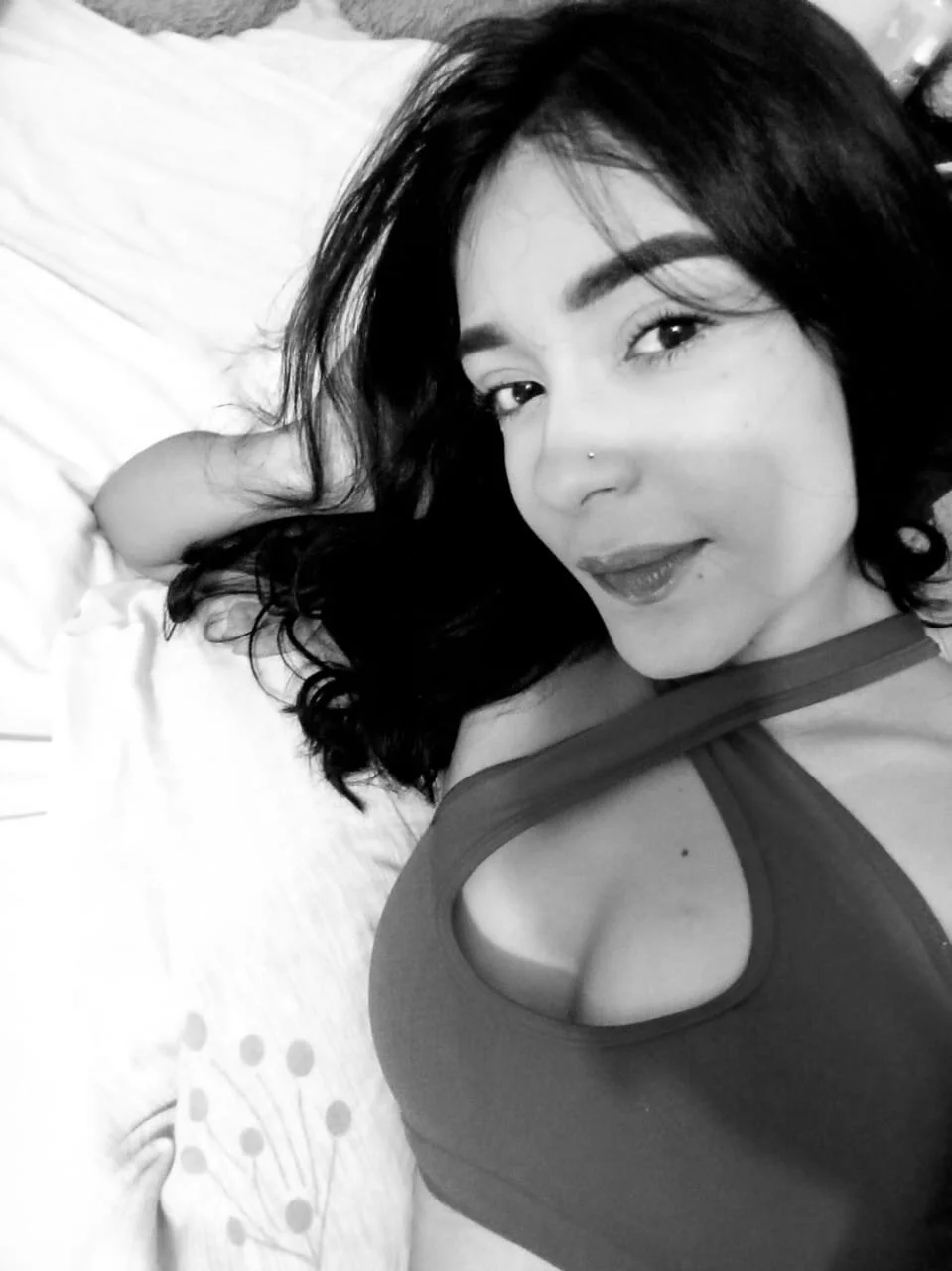 XXX Porn Photo of Nude srta_luciana 2