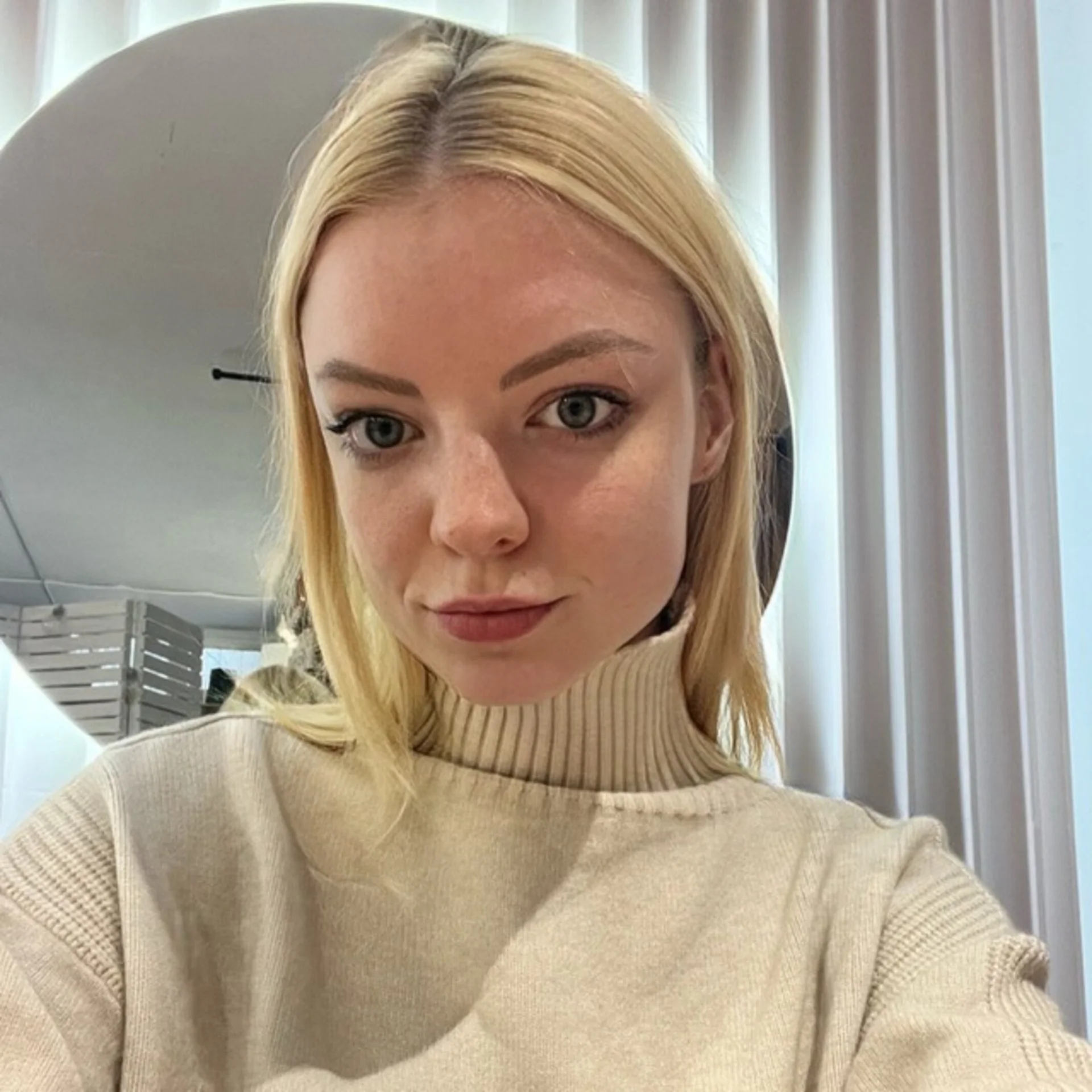 XXX Porn Photo of Nude Marry_Sornatiko 1