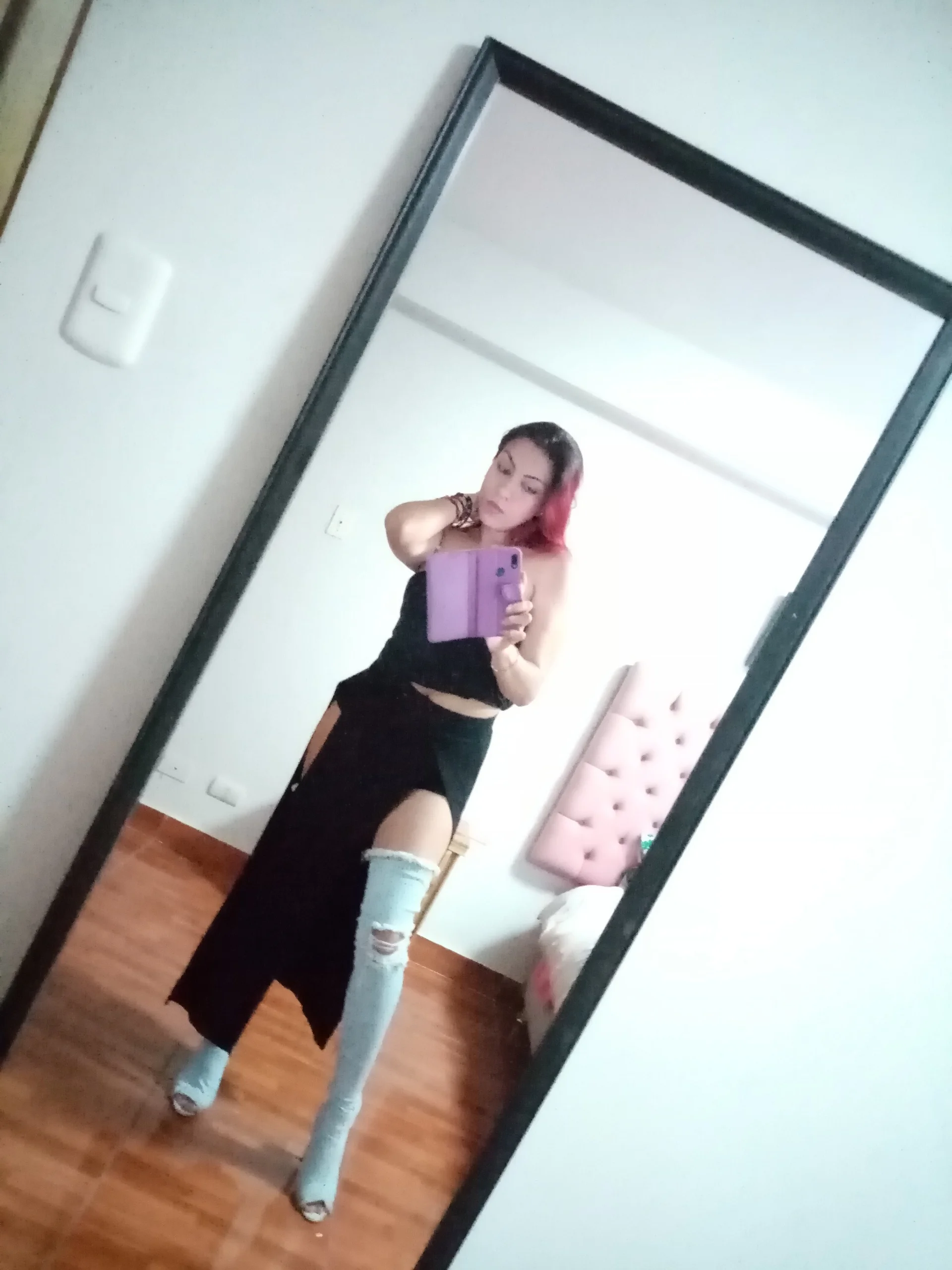 XXX Porn Photo of Nude Luanita_69 1