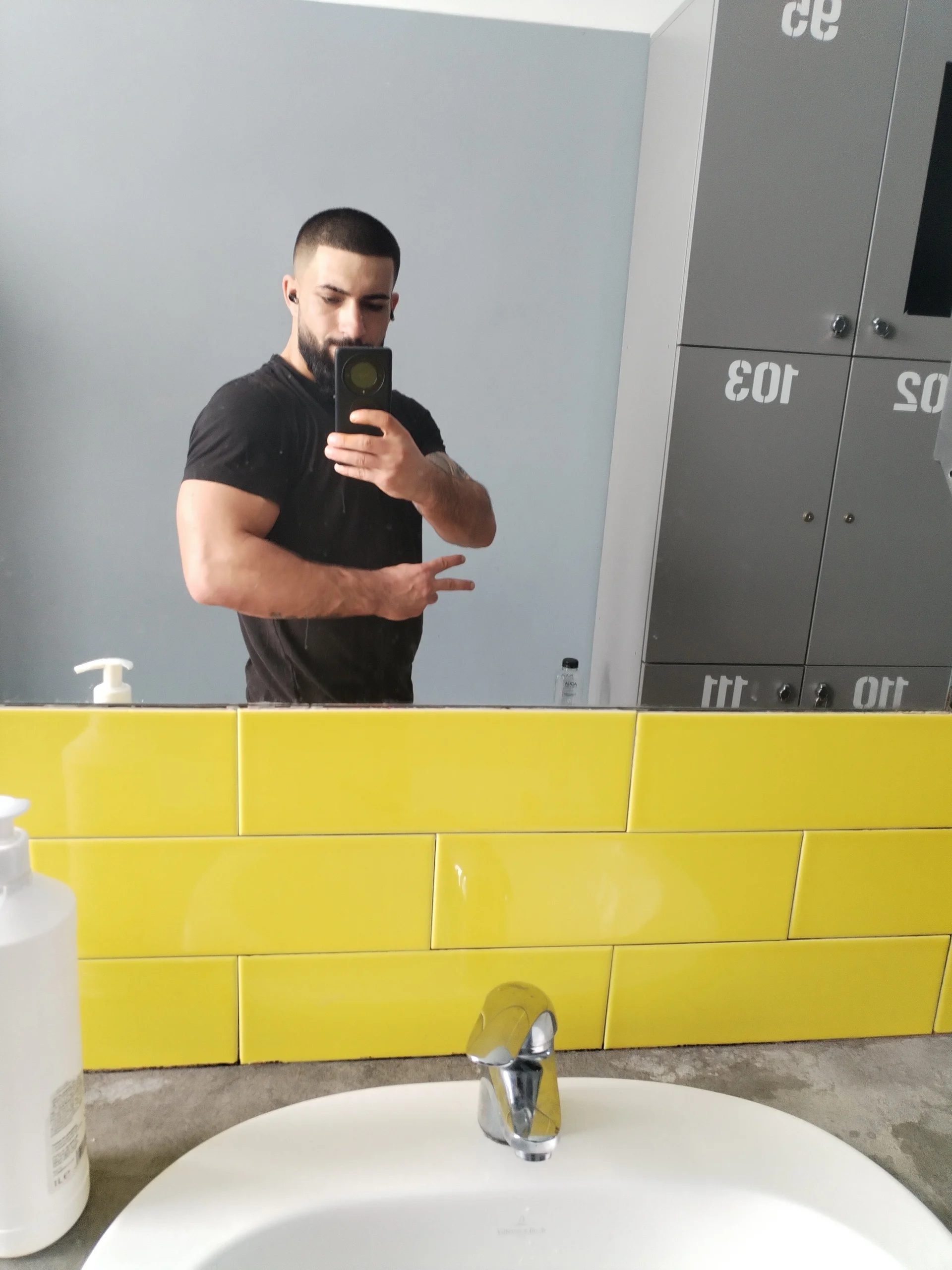 XXX Porn Photo of Nude Tommy_Porn_ 3