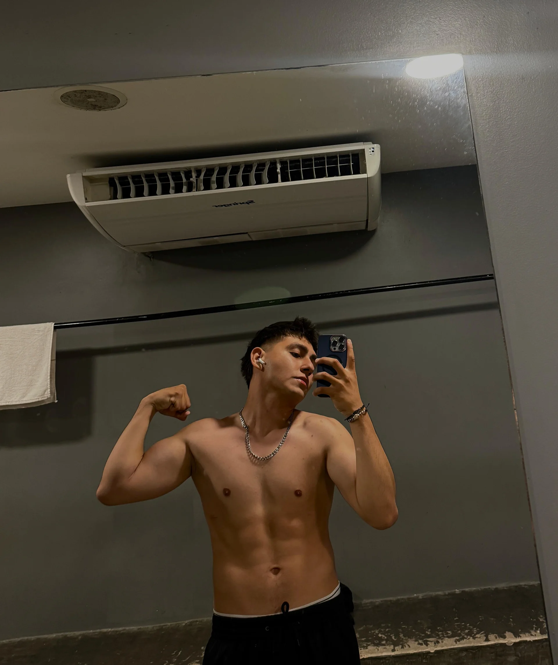 XXX Porn Photo of Nude Nicolas_James_Sc 15