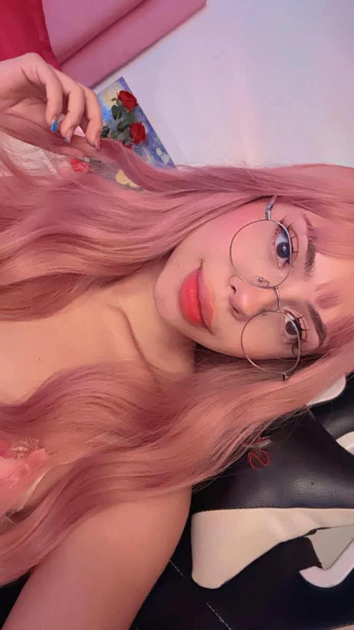 XXX Porn Photo of Nude Lisaacute 8
