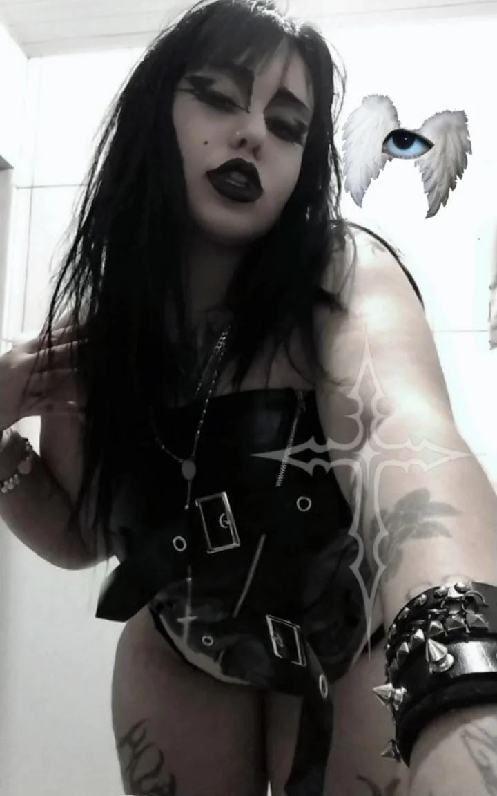 XXX Porn Photo of Nude ThaliGoth 8