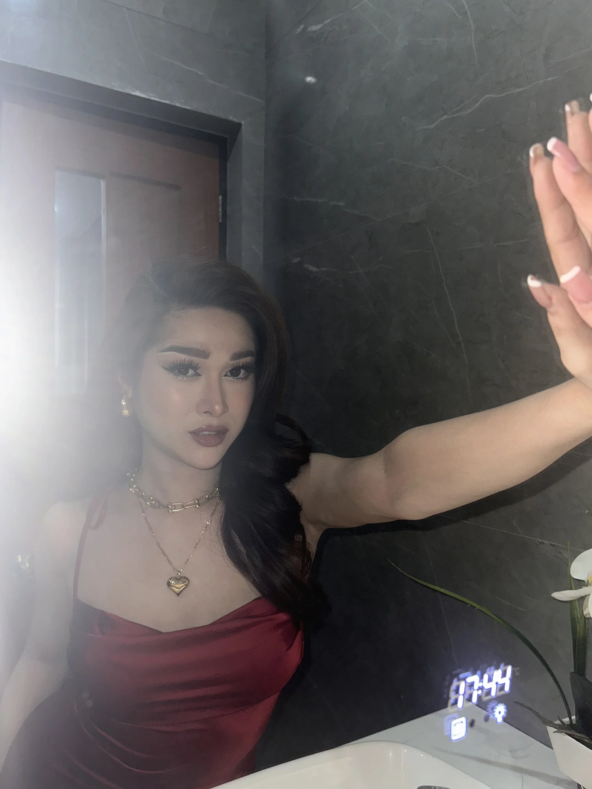 XXX Porn Photo of Nude KeenMazikeen69 1