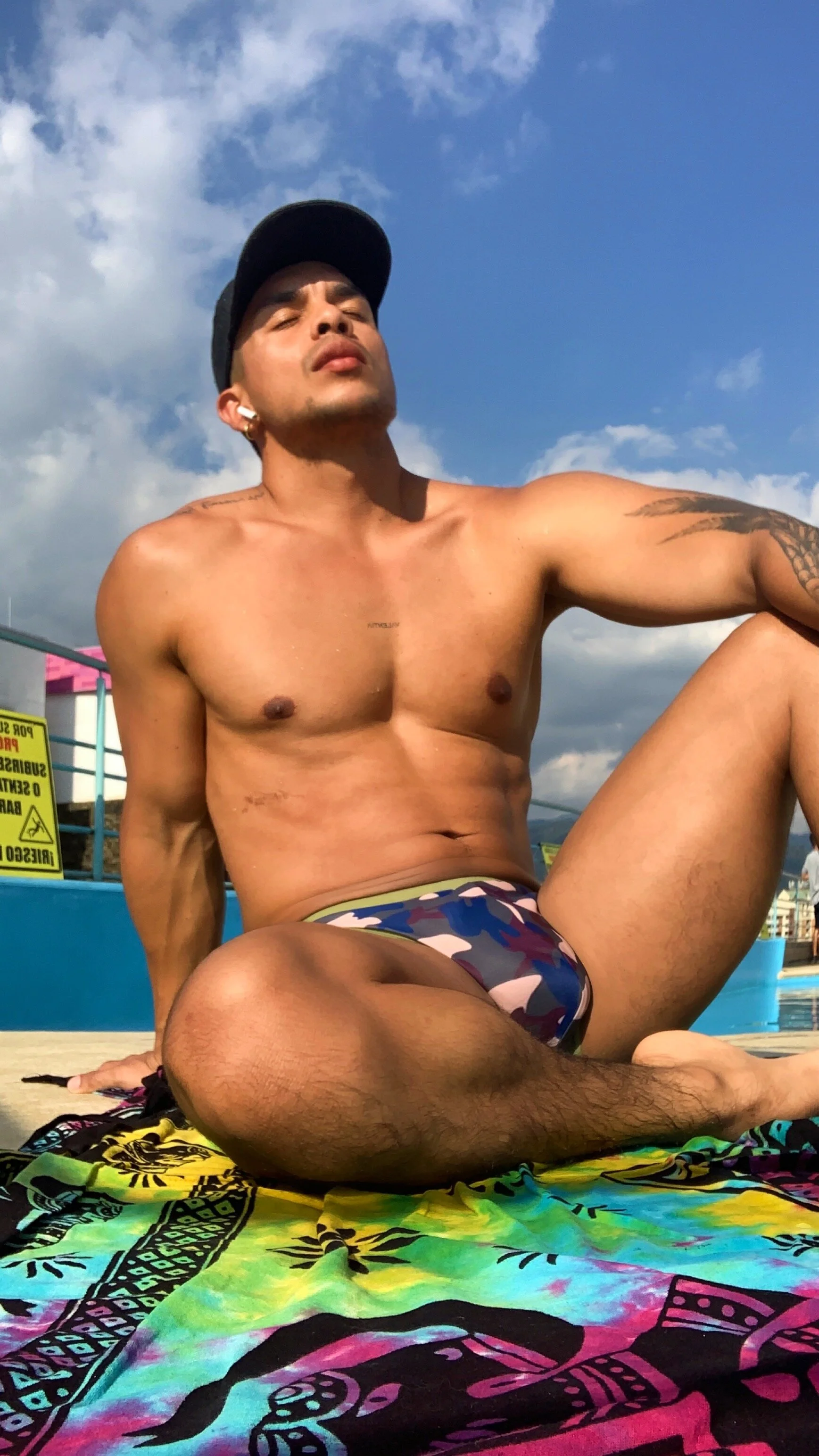 XXX Porn Photo of Nude estebandelouis 2