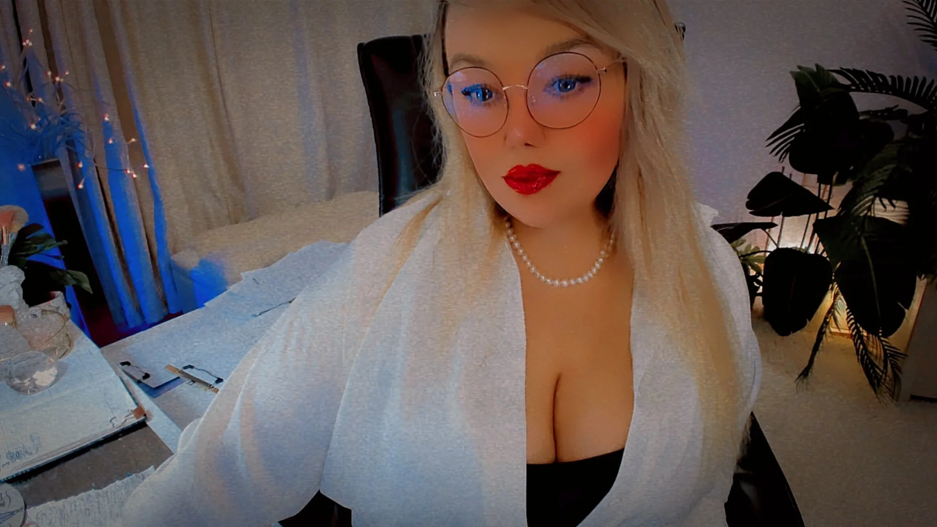 XXX Porn Photo of Nude DominatrixEternameUK 10