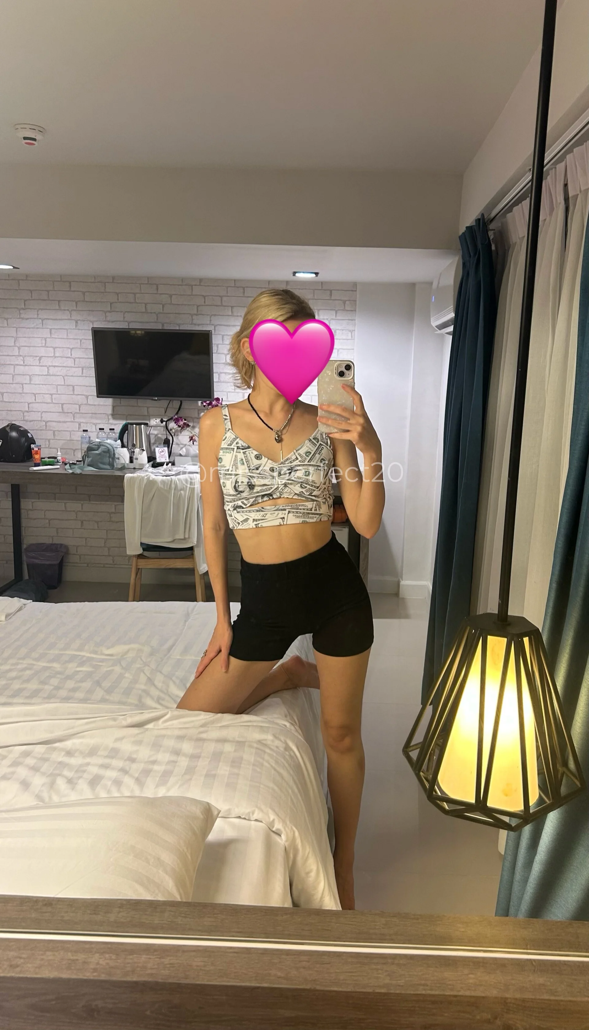 XXX Porn Photo of Nude MissPerfect1 3