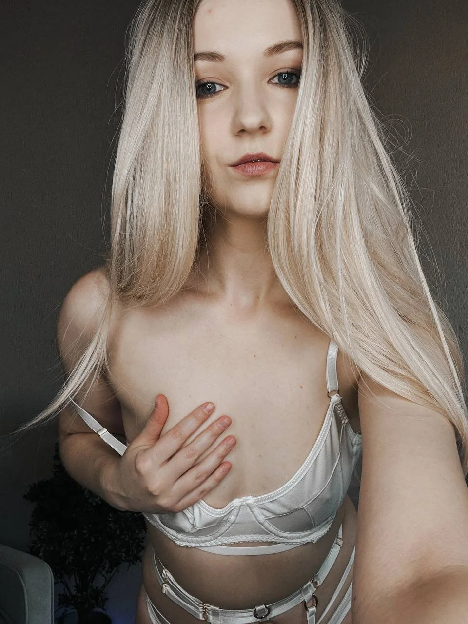 XXX Porn Photo of Nude Agatha_weiss 6