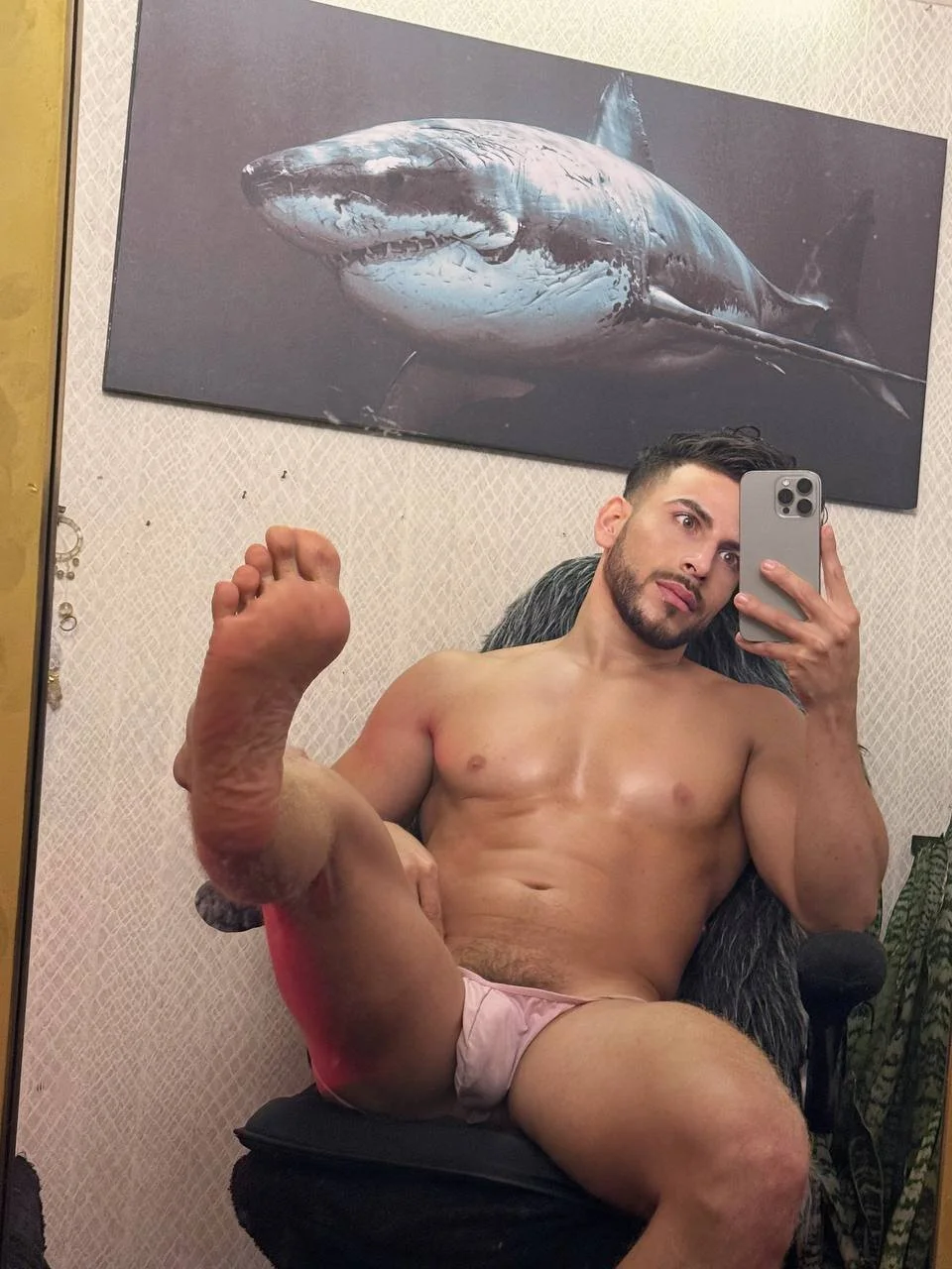 XXX Porn Photo of Nude bayronfit 60