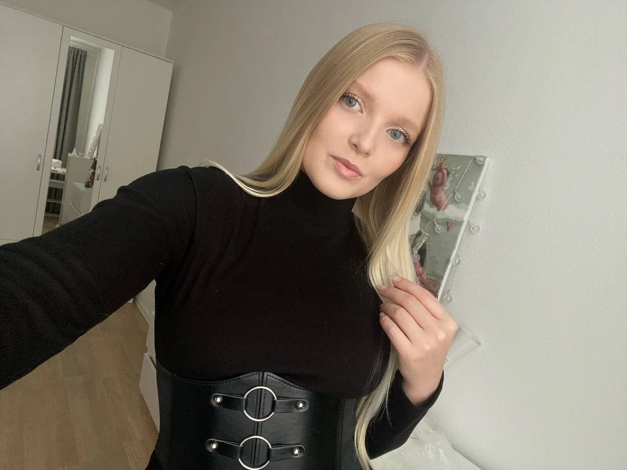 XXX Porn Photo of Nude Ssweet_annie 13