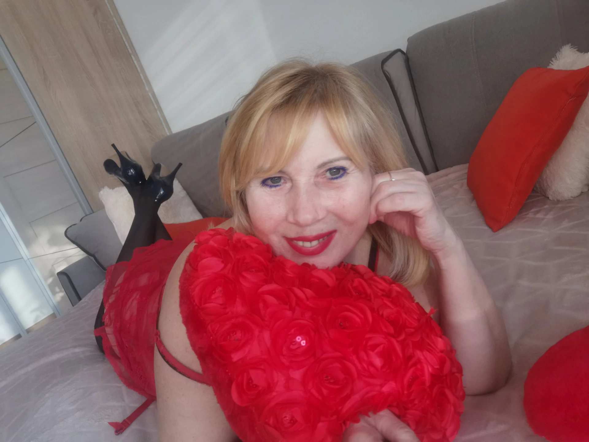 XXX Porn Photo of Nude Magic_Blondie 1