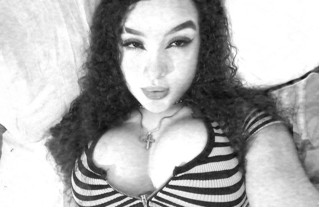 XXX Porn Photo of Nude Majo_BigTits 7