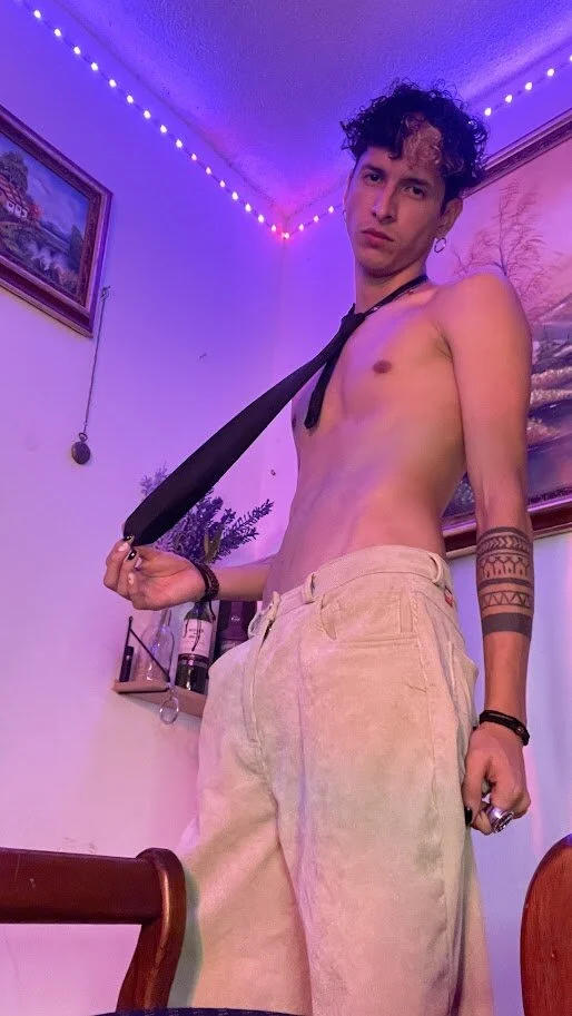 XXX Porn Photo of Nude _Yone 18