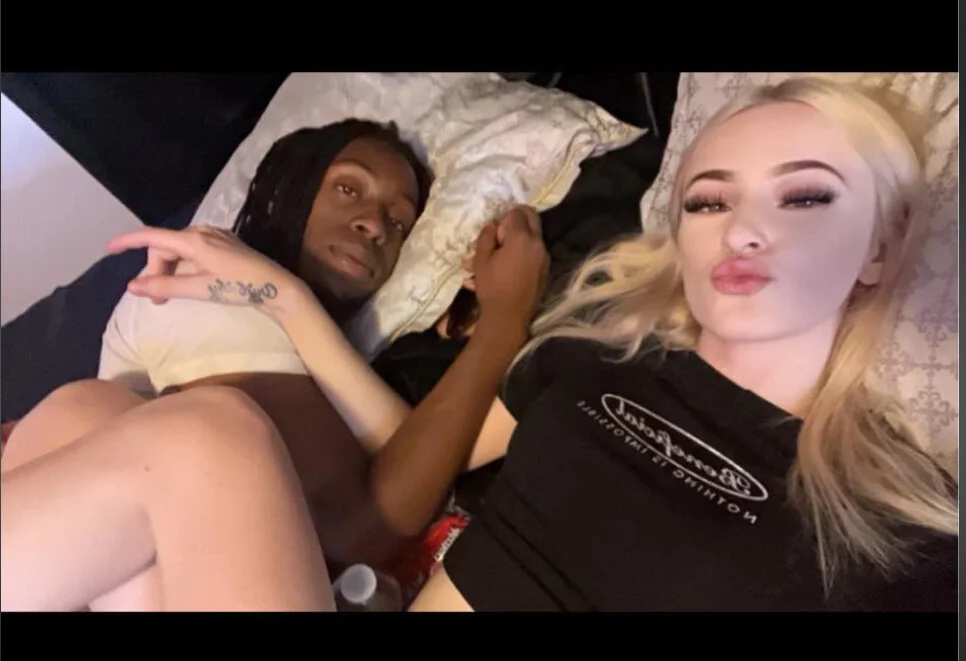 XXX Porn Photo of Nude xoxooloveee 7