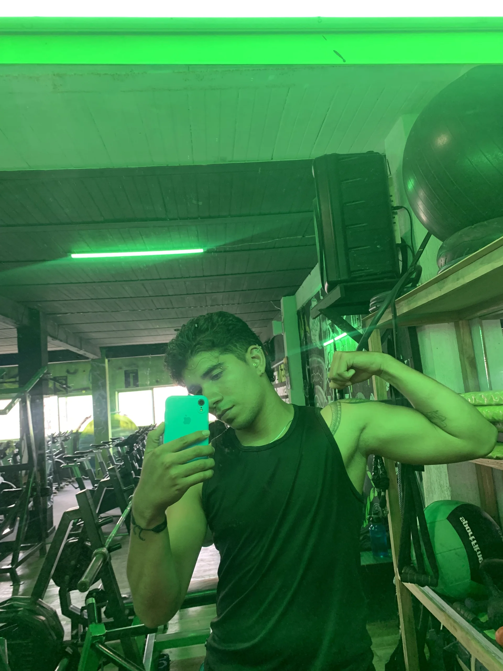XXX Porn Photo of Nude valentino_santoss 15