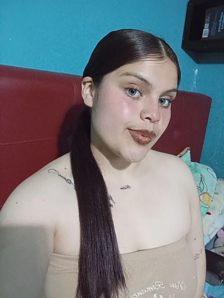XXX Porn Photo of Nude Daphnemoon_ 1