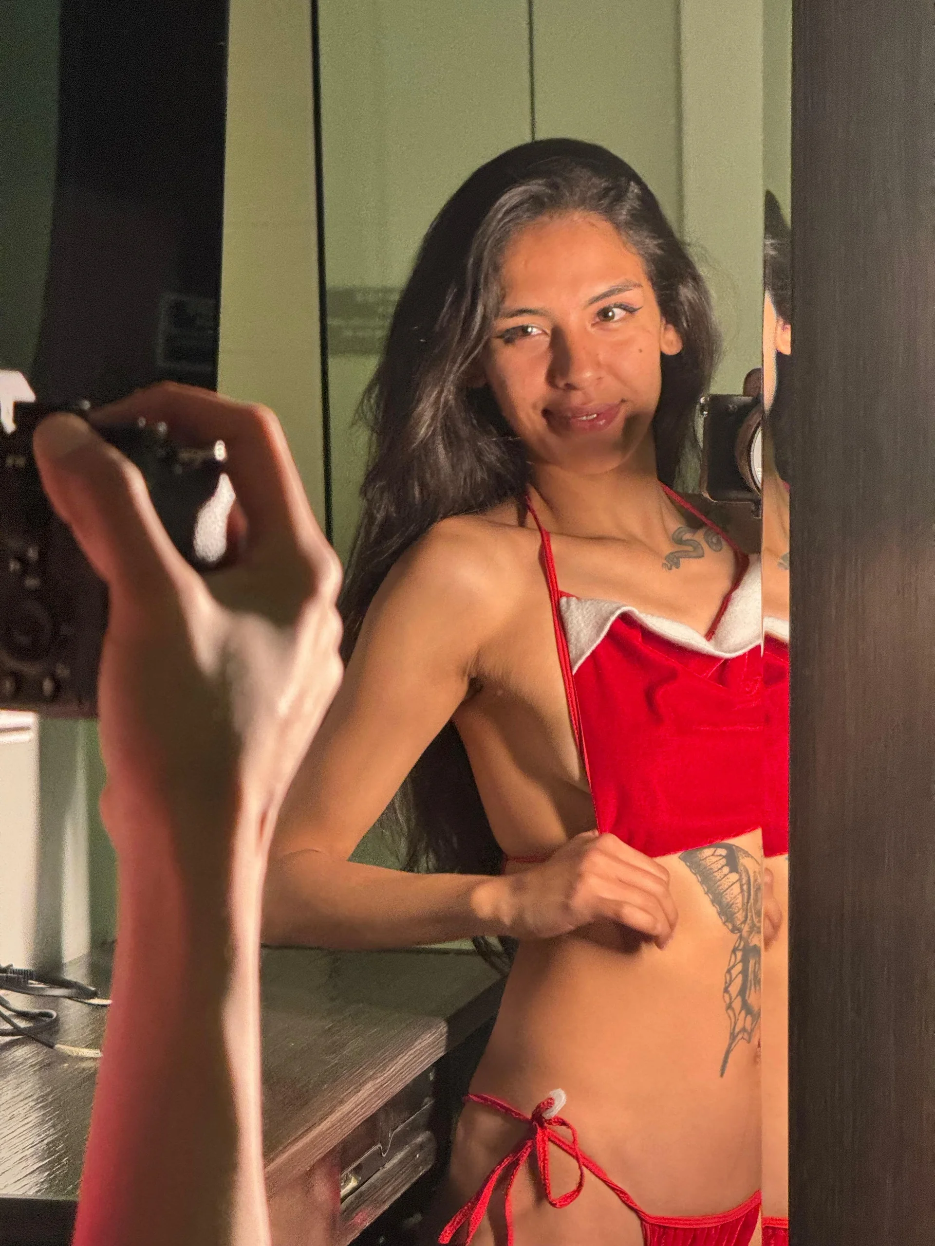 XXX Porn Photo of Nude Alisson_420 2
