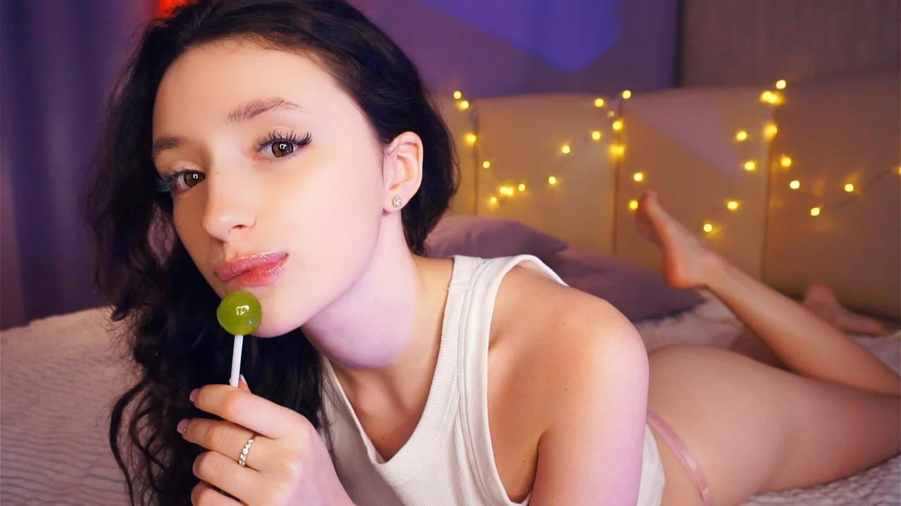 XXX Porn Photo of Nude CuteFeret 37