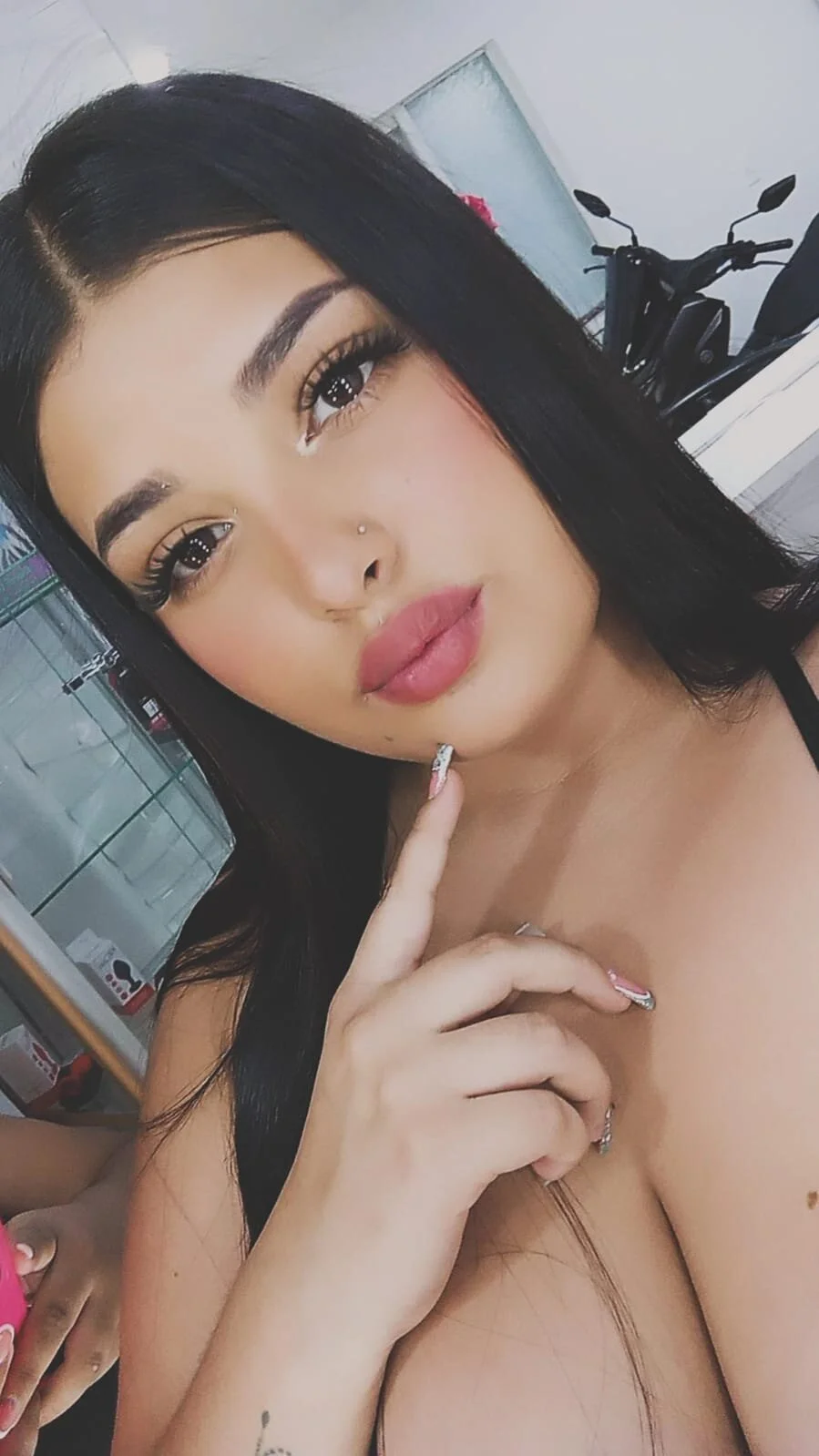 XXX Porn Photo of Nude kimberly_roo 4