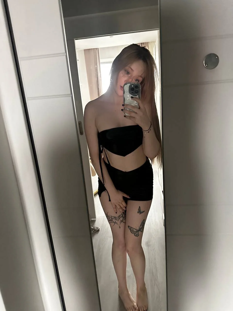XXX Porn Photo of Nude HeyMonkey_ 8