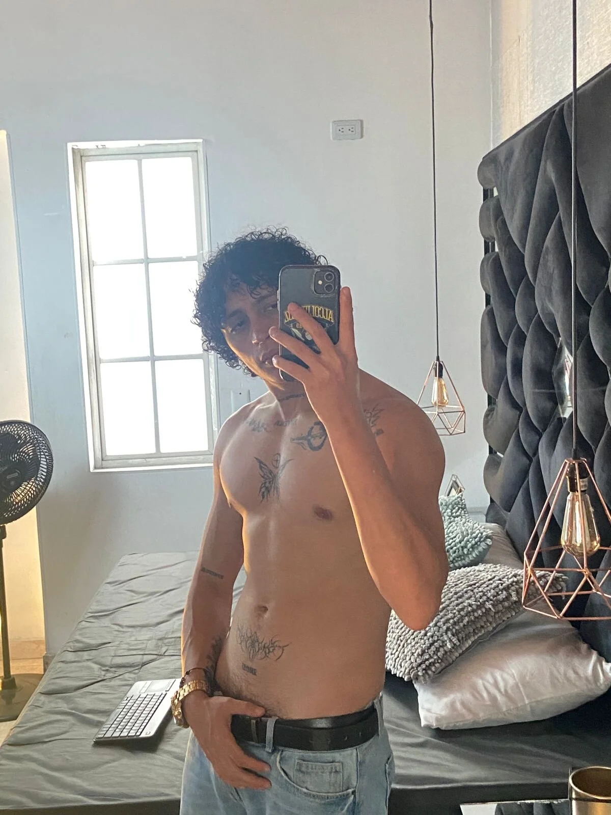 XXX Porn Photo of Nude JayTaylorr 95