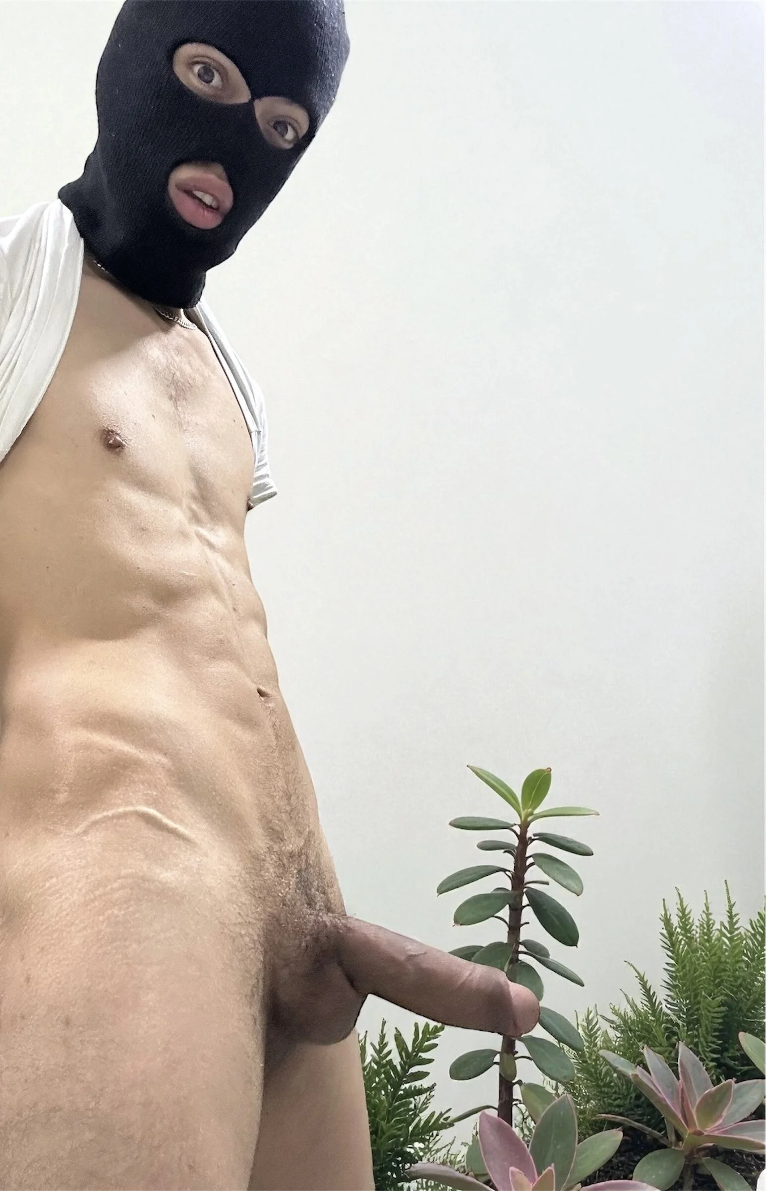 XXX Porn Photo of Nude findomhot 3
