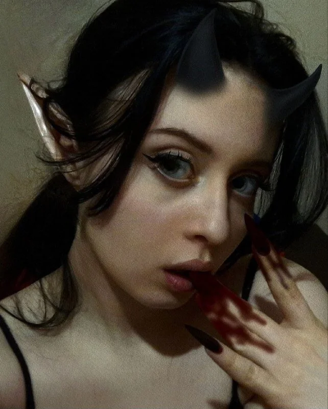 XXX Porn Photo of Nude MelissaCouch 12