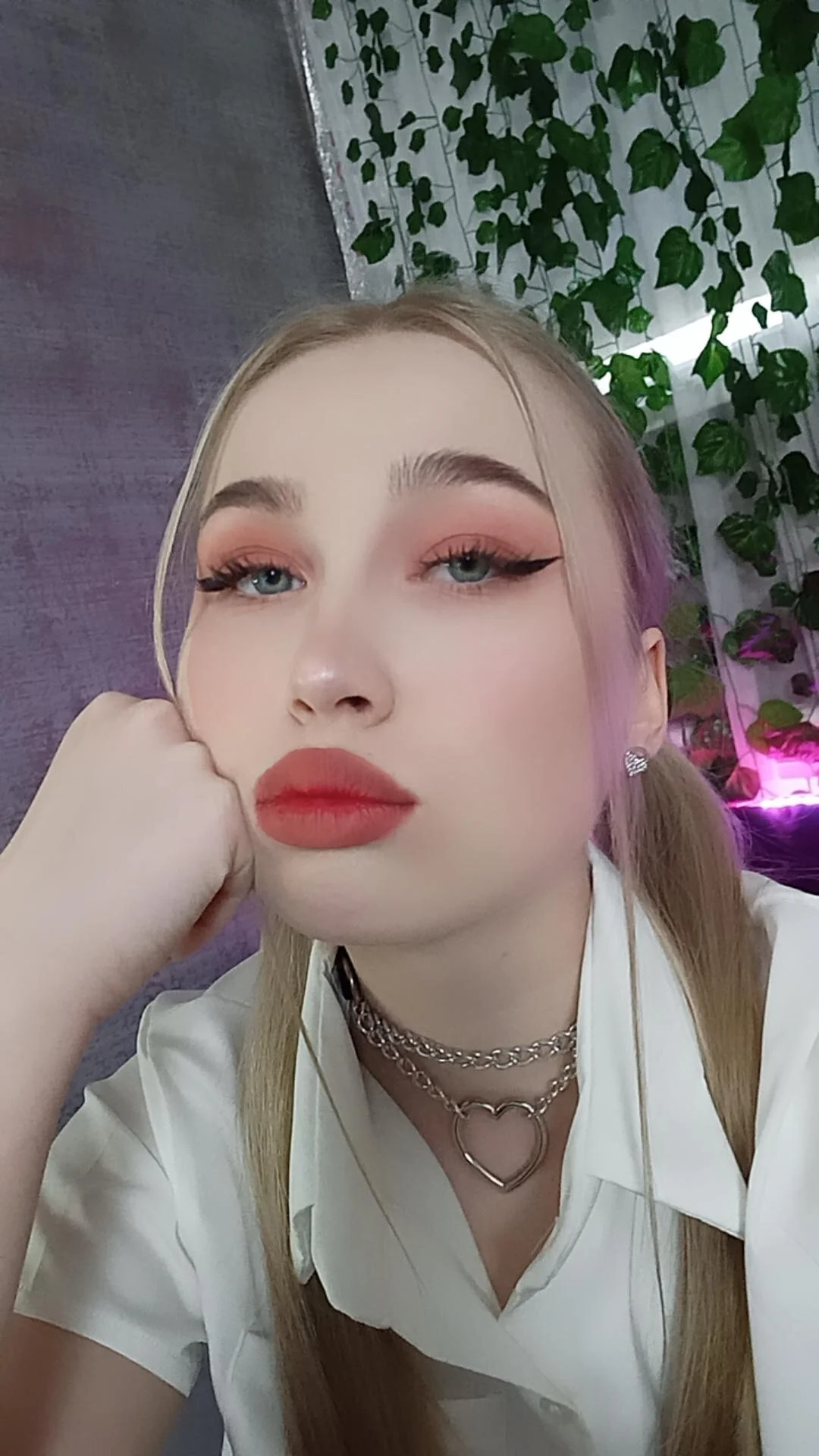 XXX Porn Photo of Nude LilyStarlight 1
