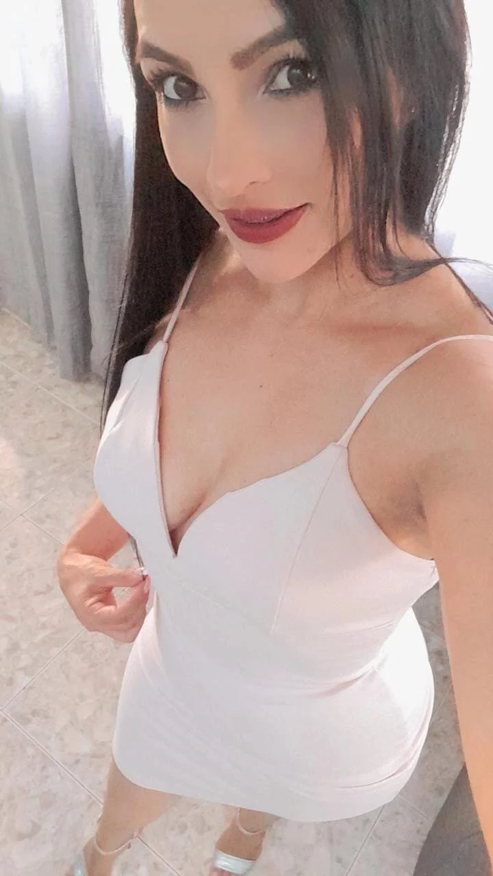 XXX Porn Photo of Nude emily_hunter12 1