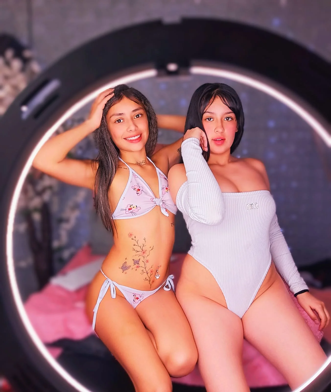 XXX Porn Photo of Nude _lesbi_hard_69 38