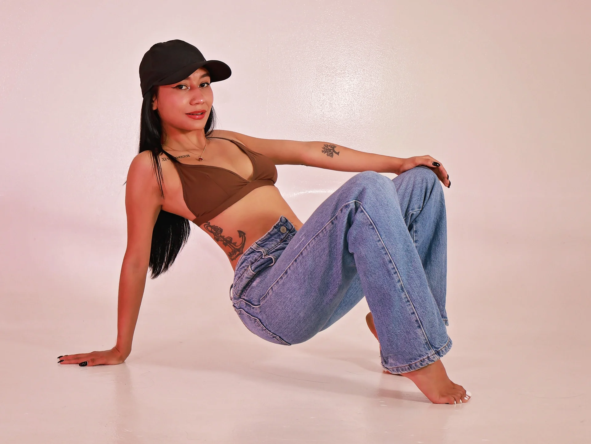XXX Porn Photo of Nude cielo_rivera 200