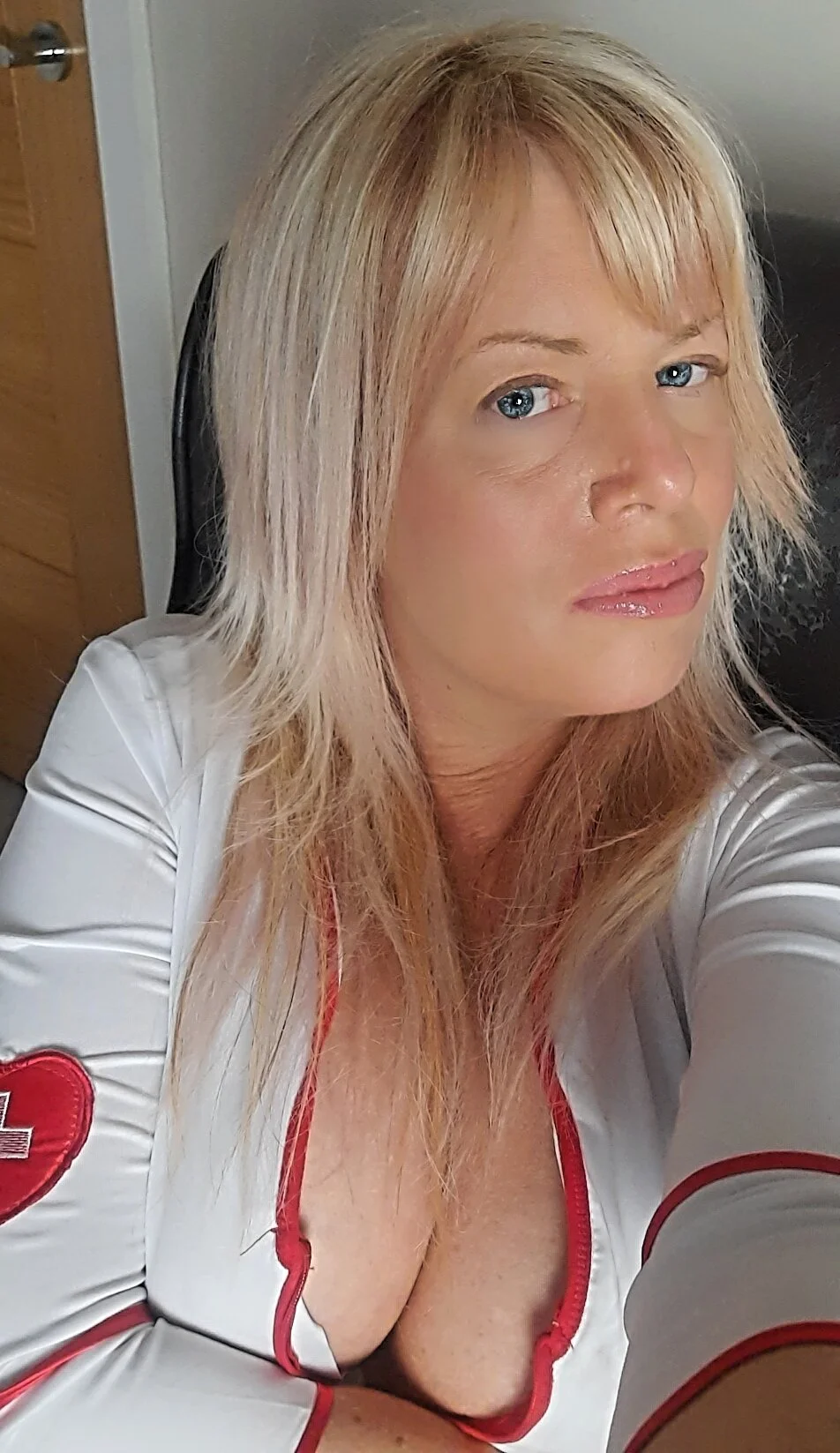 XXX Porn Photo of Nude msjuicylucy1982 3