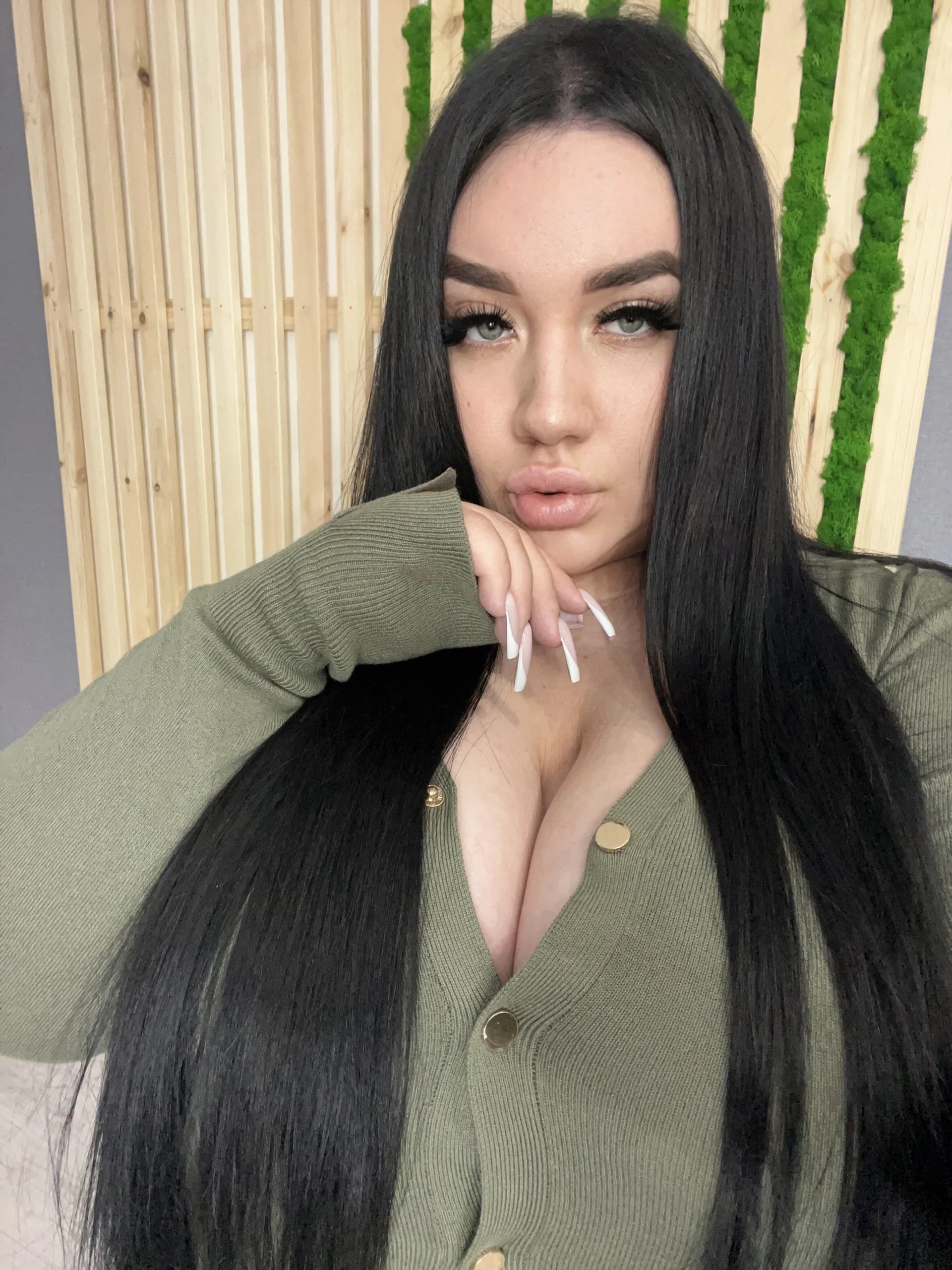 XXX Porn Photo of Nude GabiBoobs 20