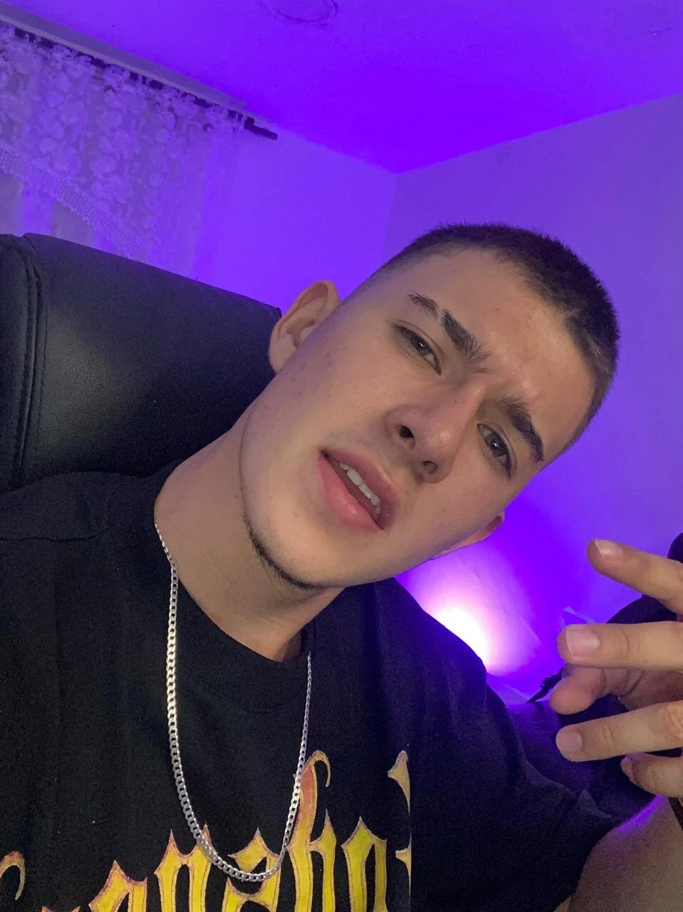 XXX Porn Photo of Nude aleck_friends 5