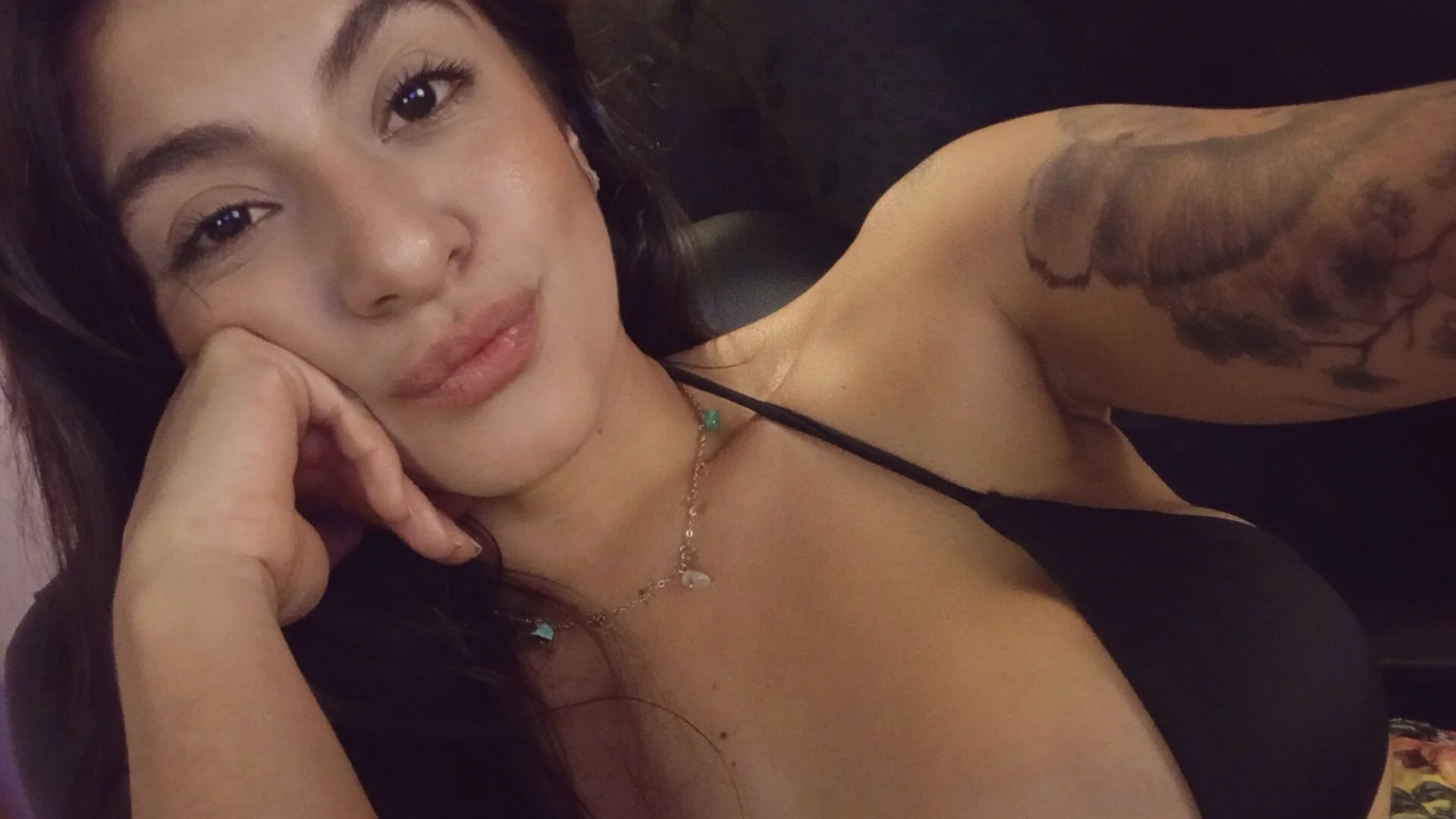 XXX Porn Photo of Nude Arianna_C 11