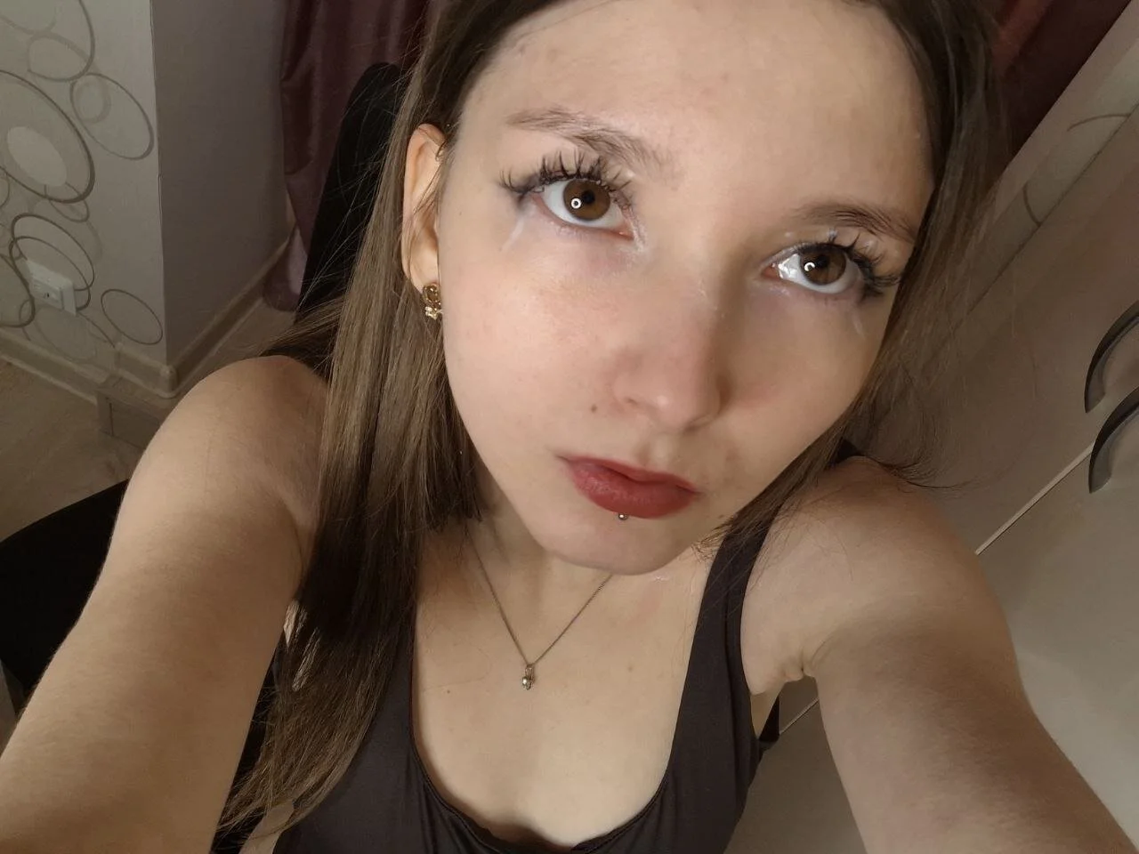 XXX Porn Photo of Nude DongMolt 357