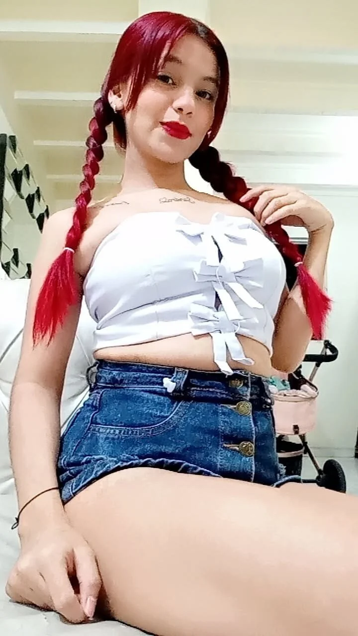 XXX Porn Photo of Nude gime_lara 176