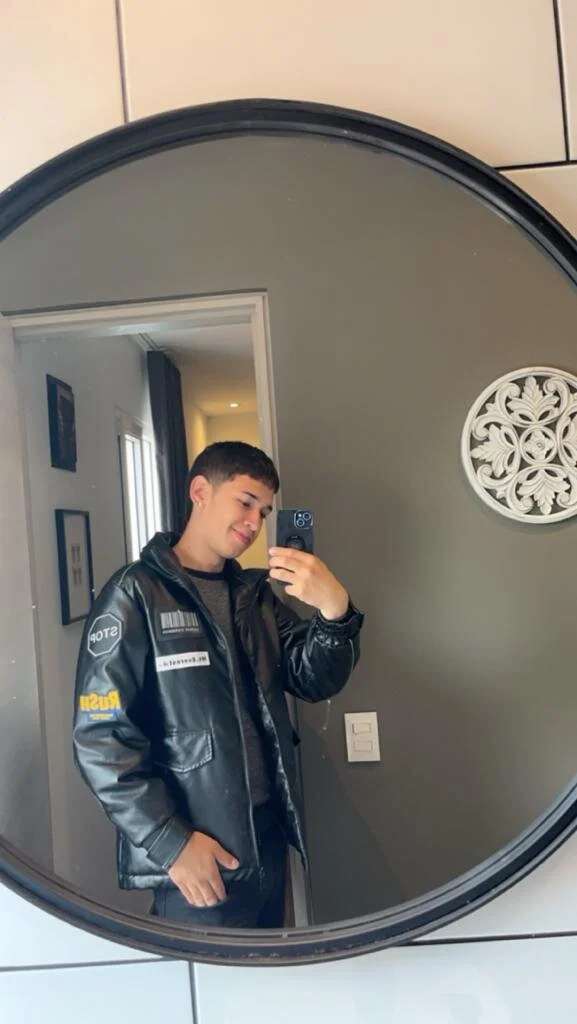 XXX Porn Photo of Nude Twink_daren 6