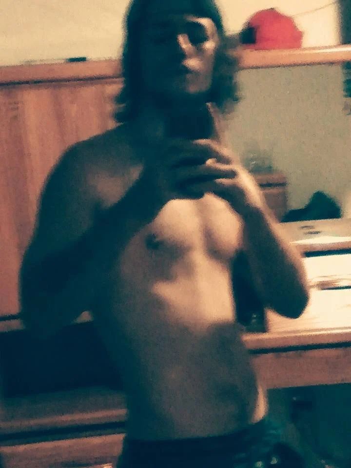 XXX Porn Photo of Nude Badcuzwefun187 2