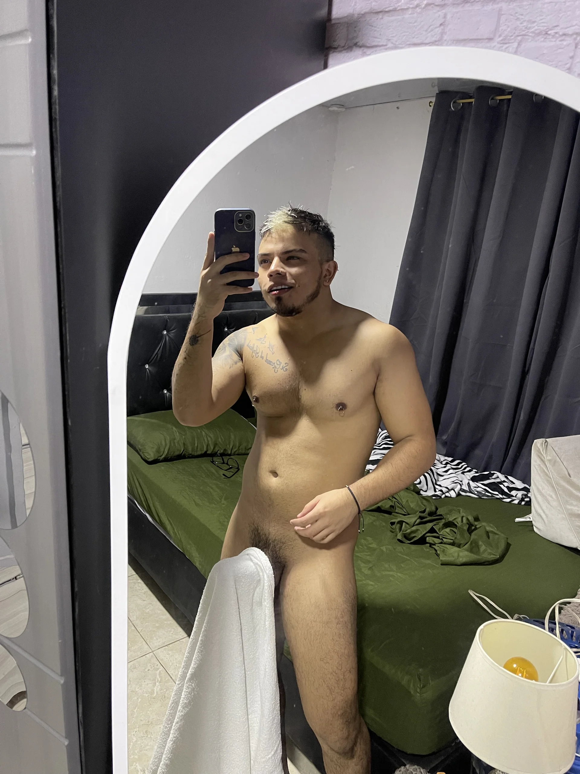 XXX Porn Photo of Nude Naughty_Charly 207